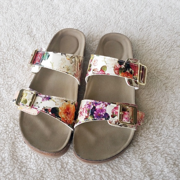 Madden Girl Shoes - Madden Girl Floral Brando Sandals